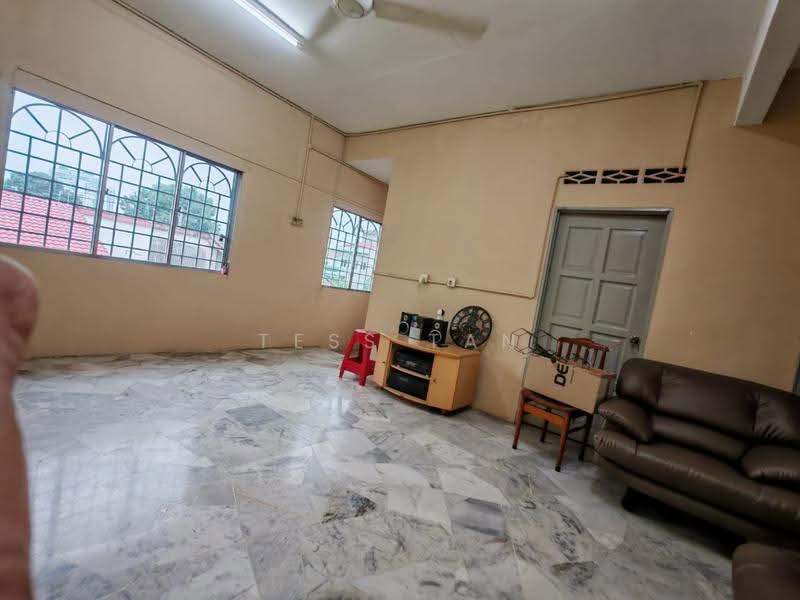 Rumah Teres 1.5-Tingkat untuk Dijual di Kepong Baru (Kepong) - Tess Tan - Living Room - PropertyGuru.com.my
