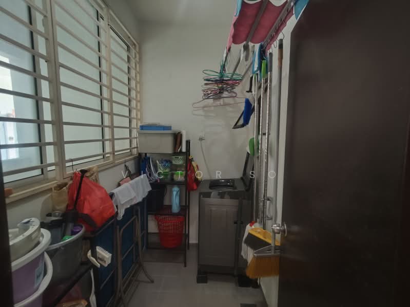 Condominium for Sale at T-Parkland - Victor So - Yard - PropertyGuru.com.my