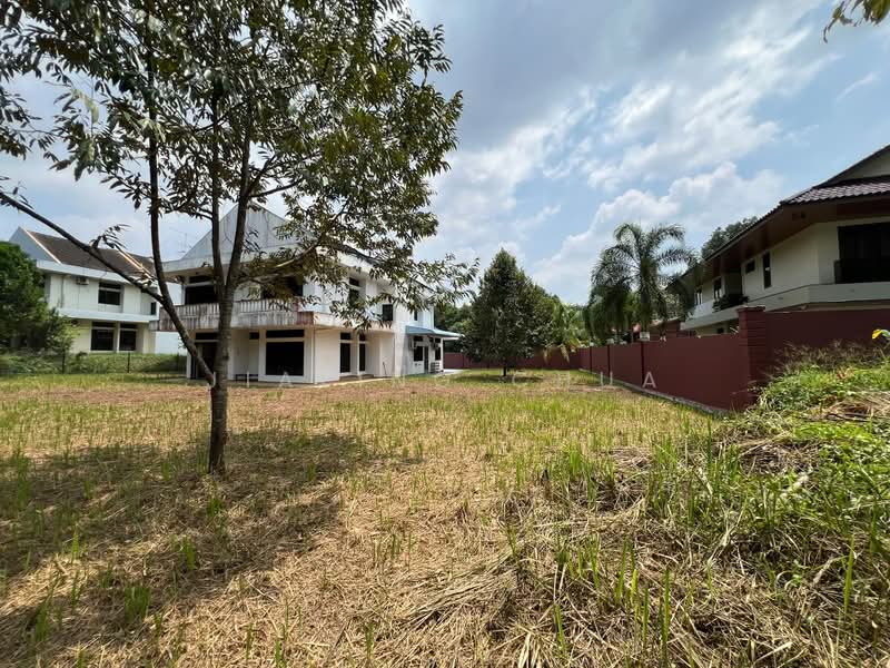 Bungalow House for Sale in Senai (Kulai) - Jialing Chua - PropertyGuru.com.my