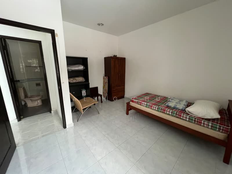 Bungalow House for Sale in Senai (Kulai) - Jialing Chua - PropertyGuru.com.my