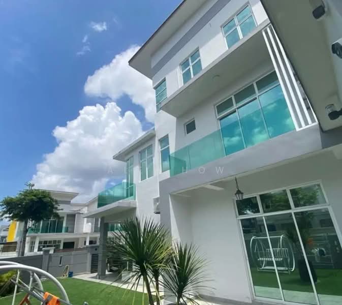 Rumah Kluster untuk Dijual di Skudai (Johor) - Alex How - Exterior - PropertyGuru.com.my