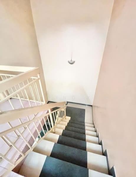 Rumah Teres untuk Dijual di Bandar Botanic (Klang) - Koo Ying Kang - Corridor - PropertyGuru.com.my
