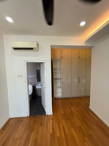 Kondominium untuk Dijual di Urbana Residences - Wayne Yong - Bedroom - PropertyGuru.com.my