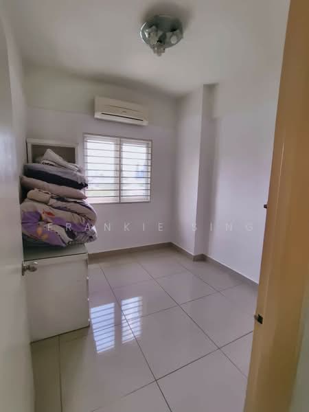 Condominium for Rent at First Residence (Residensi Unggul) - Frankie Sing - Bedroom - PropertyGuru.com.my