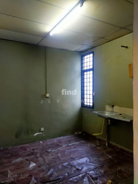 Shop for Rent in Butterworth (Penang) - Jey Ong - Interior - PropertyGuru.com.my