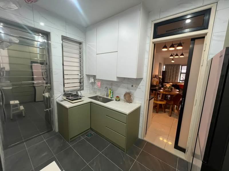 Rumah Kluster untuk Dijual di Bukit Indah (Iskandar Puteri (Nusajaya)) - Jiin Chai Lee - Kitchen - PropertyGuru.com.my