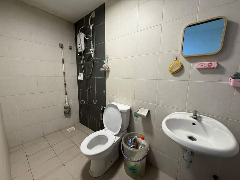 Condominium for Rent at Residensi KepongMas - Roman Yap - Bathroom - PropertyGuru.com.my