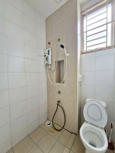2-storey Terraced House for Sale in Taman Desa Tebrau (Tebrau) - Wenting Lee - Bathroom - PropertyGuru.com.my