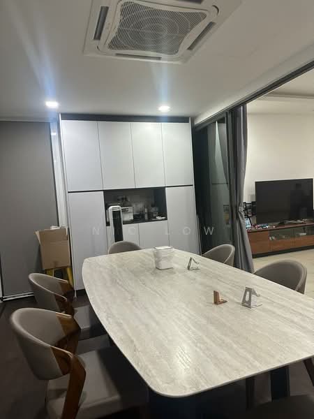 Kondominium untuk Dijual di Lakeville Residence - Nic Low - Dining Room - PropertyGuru.com.my