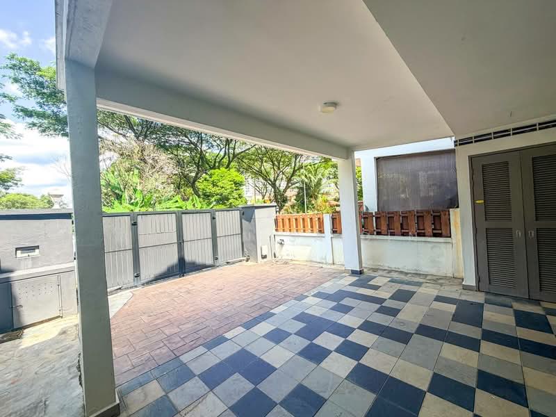 Rumah Teres 2-Tingkat untuk Dijual di Bandar Tun Hussein Onn (Cheras) - Shiqin Saidin - Exterior - PropertyGuru.com.my