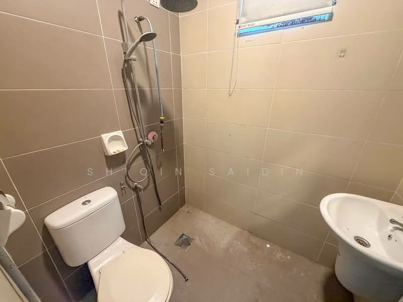 Rumah Teres 2-Tingkat untuk Dijual di Bandar Tun Hussein Onn (Cheras) - Shiqin Saidin - Bathroom - PropertyGuru.com.my