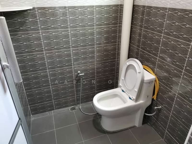 Pejabat untuk Disewa di Bukit Jambul (Bukit Jambul) - Aaron Gho - Bathroom - PropertyGuru.com.my