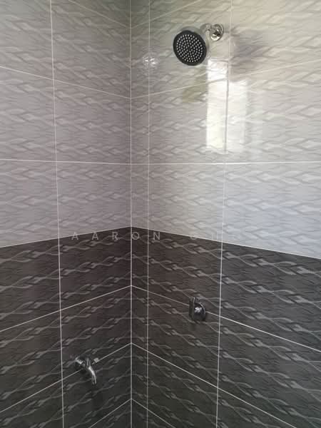 Pejabat untuk Disewa di Bukit Jambul (Bukit Jambul) - Aaron Gho - Bathroom - PropertyGuru.com.my