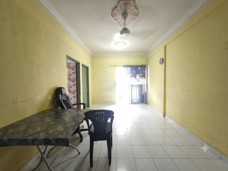 Pangsapuri untuk Dijual di Pangsapuri Kasturi Tiara - Katherine Leong - Living Room - PropertyGuru.com.my