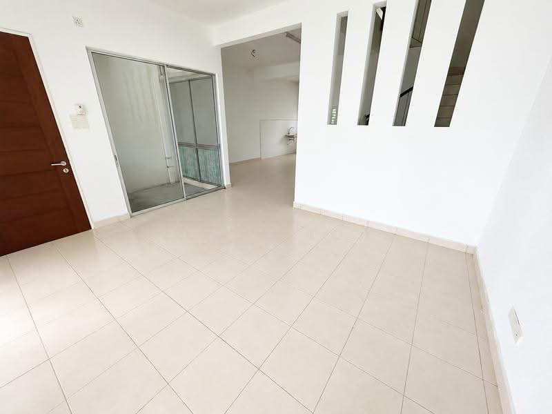 2-storey Terraced House for Sale in Bandar Seri Coalfields (Sungai Buloh) - Lucas Loh - Interior - PropertyGuru.com.my