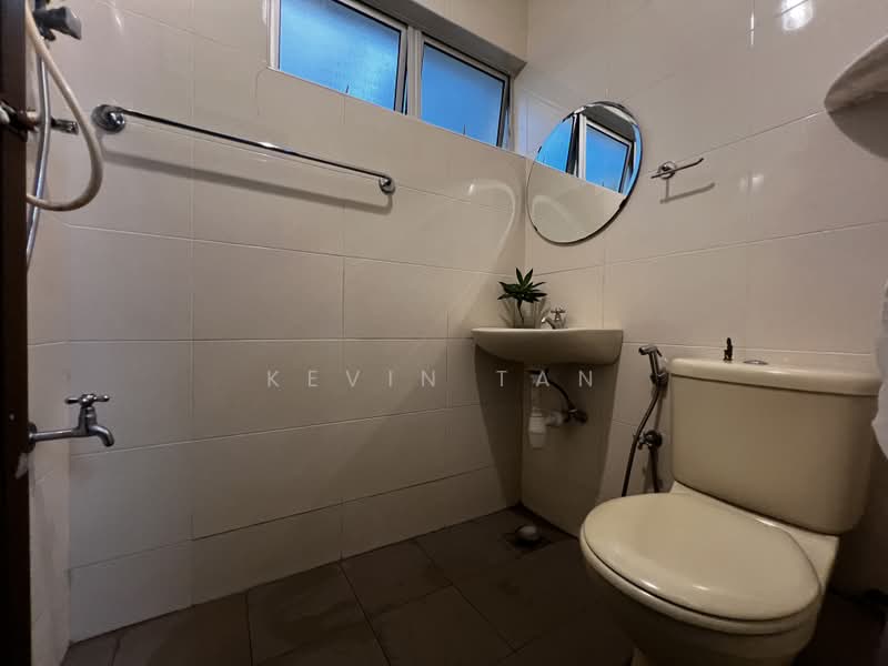 Rumah Teres 1-Tingkat untuk Disewa di Bangsar Baru (Bangsar) - Kevin Tan - Bathroom - PropertyGuru.com.my