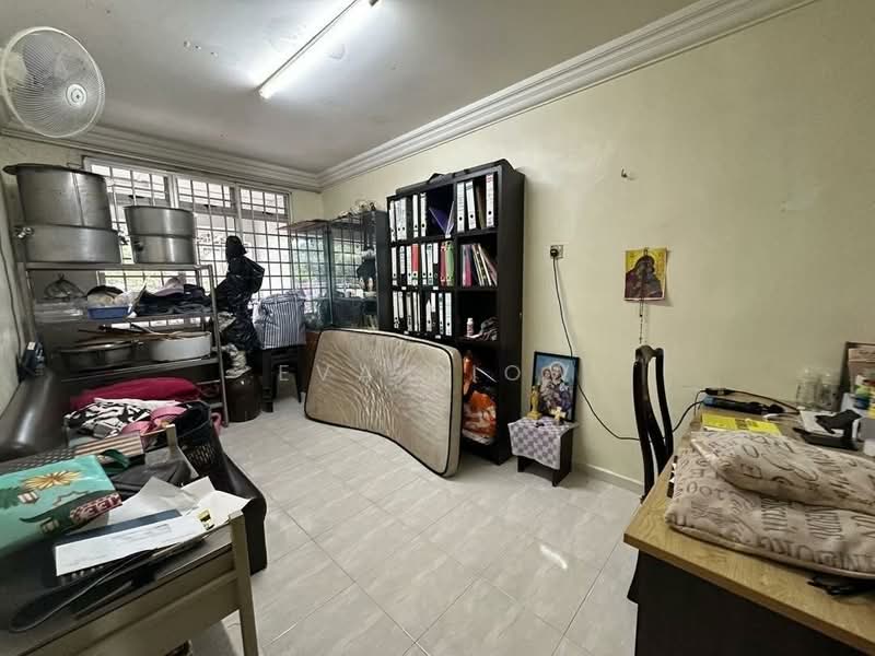 Rumah Berkembar untuk Dijual di Taman Bukit Kempas (Tampoi) - Eva Siow - PropertyGuru.com.my