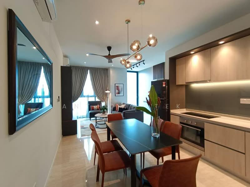 Kediaman Servis untuk Disewa di 10 Stonor - Anthony Tek - Living Room - PropertyGuru.com.my