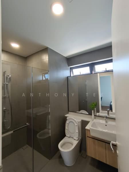 Kediaman Servis untuk Disewa di 10 Stonor - Anthony Tek - Bathroom - PropertyGuru.com.my