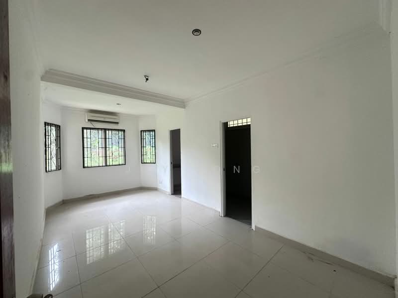 Bungalow House for Rent in Ampang Jaya (Ampang) - Jay Yong - Living Room - PropertyGuru.com.my