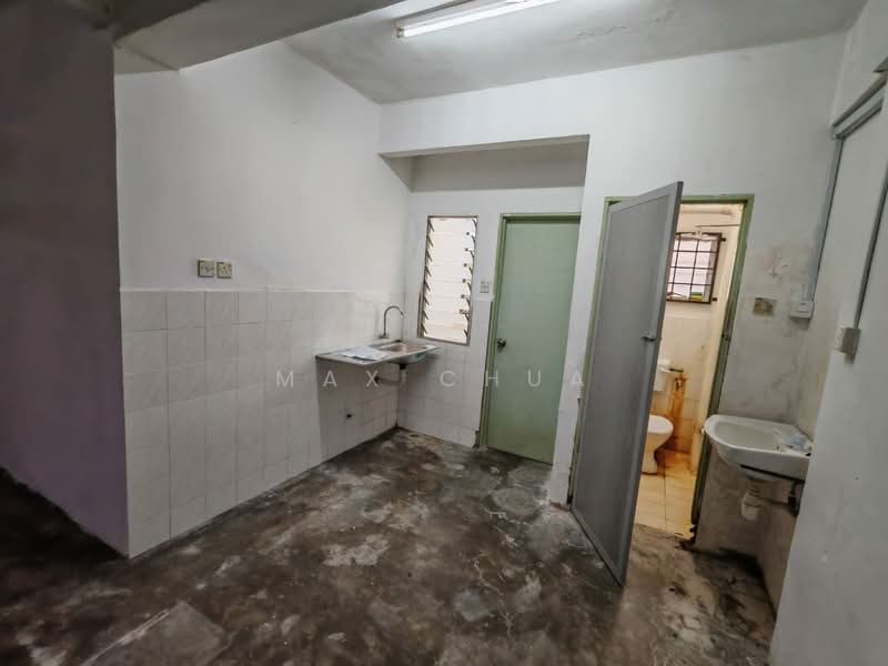 Rumah Flat untuk Disewa di City Height - Max Chua - Kitchen - PropertyGuru.com.my