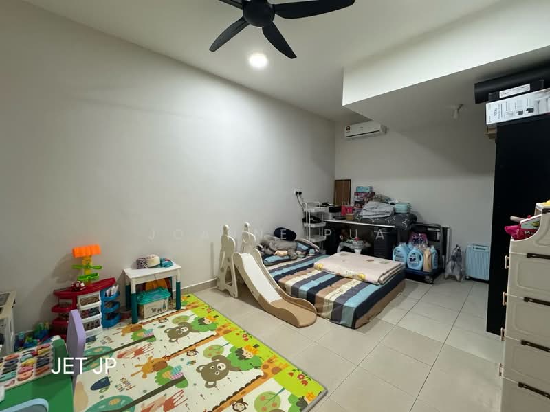 2-storey Terraced House for Sale in Bandar Parklands (Klang) - Joanne Pua - Bedroom - PropertyGuru.com.my