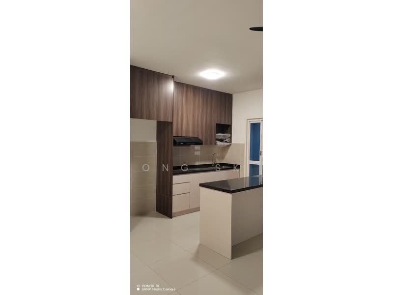 Kediaman Servis untuk Dijual di D'Clover Residences - Ong SK - Kitchen - PropertyGuru.com.my