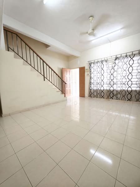 Rumah Teres 2-Tingkat untuk Dijual di Taman Lahat Baru (Lahat) - Ms Yong - PropertyGuru.com.my
