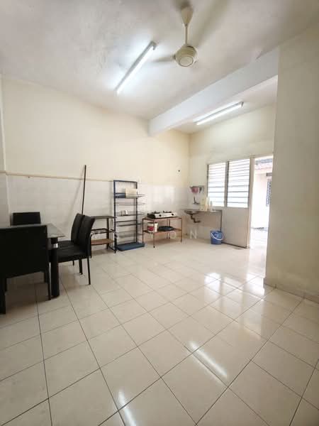Rumah Teres 2-Tingkat untuk Dijual di Taman Lahat Baru (Lahat) - Ms Yong - PropertyGuru.com.my