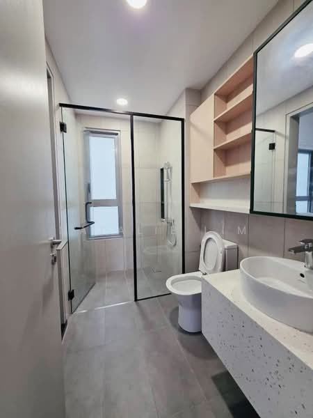 Service Residence for Sale at The Meg Serviced Residence - Natalie Lim - Bathroom - PropertyGuru.com.my