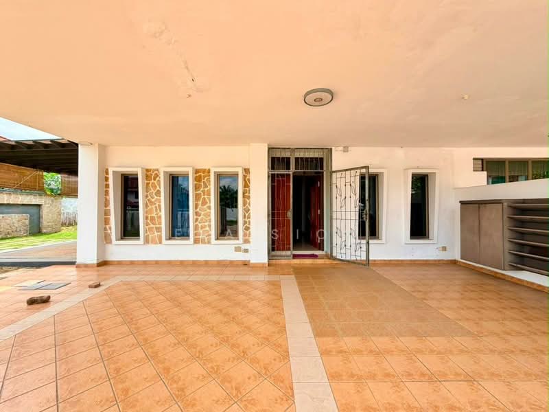 Semi-Detached House for Sale in Taman Impian Emas (Skudai) - Eva Siow - Exterior - PropertyGuru.com.my
