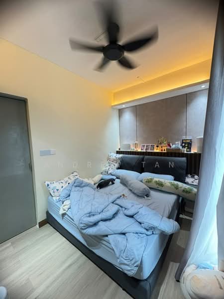 Service Residence for Sale at Tulip Residence - Andrew Tan - Bedroom - PropertyGuru.com.my