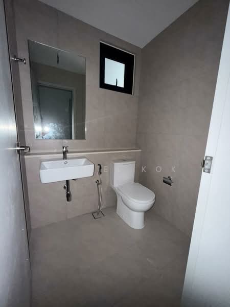 Service Residence for Rent at Melawati : Park One - Daniel Kok - Bathroom - PropertyGuru.com.my