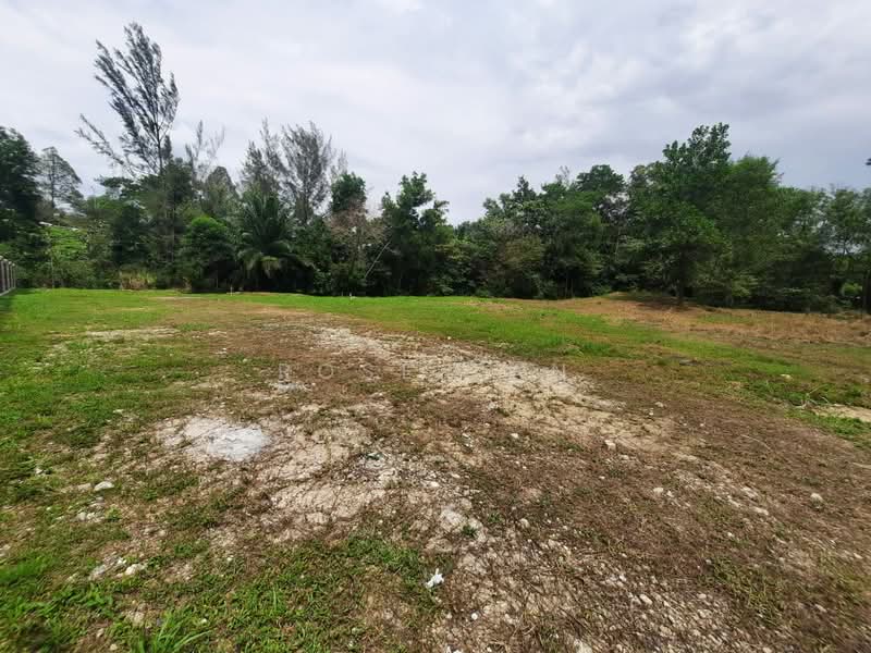 Bungalow Land for Sale in Perdana Lakeview East (Cyberjaya) - Rose Tan - Exterior - PropertyGuru.com.my