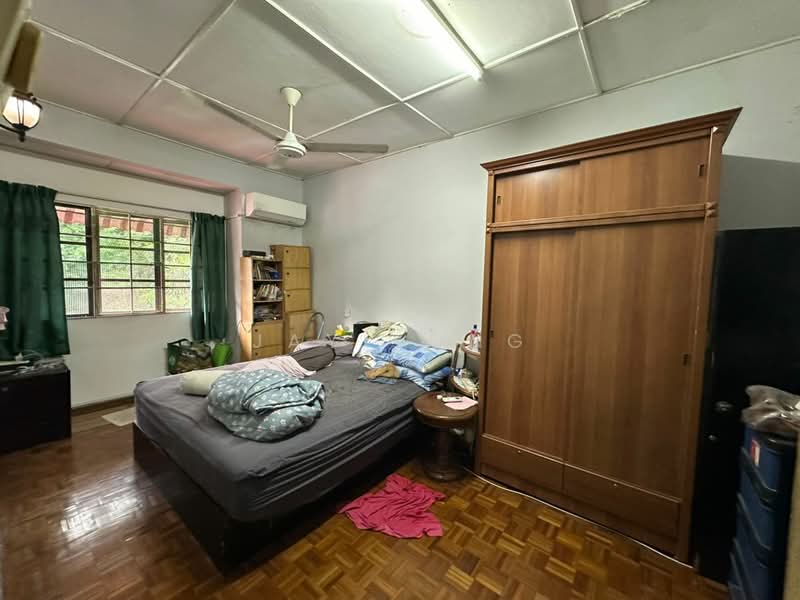 Rumah Teres 2-Tingkat untuk Dijual di Usj 2 (Subang Jaya) - Jay Yong - Bedroom - PropertyGuru.com.my