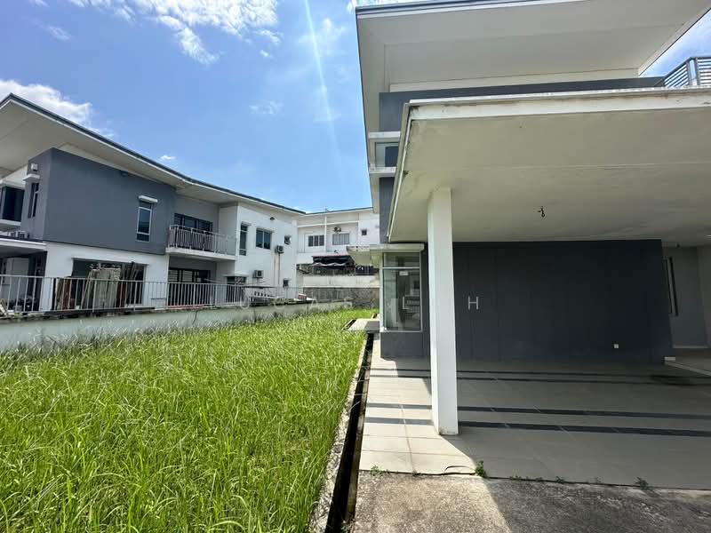 Semi-Detached House for Sale in Bandar Seri Coalfields (Sungai Buloh) - Lucas Loh - Exterior - PropertyGuru.com.my