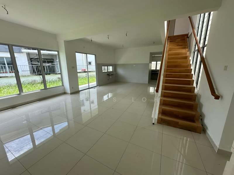 Semi-Detached House for Sale in Bandar Seri Coalfields (Sungai Buloh) - Lucas Loh - Living Room - PropertyGuru.com.my