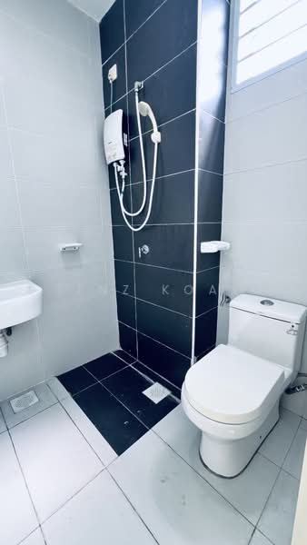 Apartment for Sale at Nusa Heights (Nusa Puncak) - Zenz Koay - Bathroom - PropertyGuru.com.my