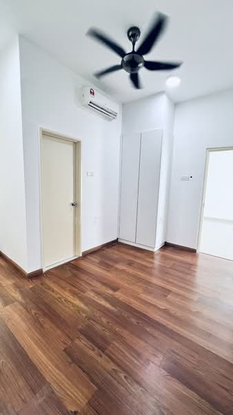 Apartment for Sale at Nusa Heights (Nusa Puncak) - Zenz Koay - Interior - PropertyGuru.com.my
