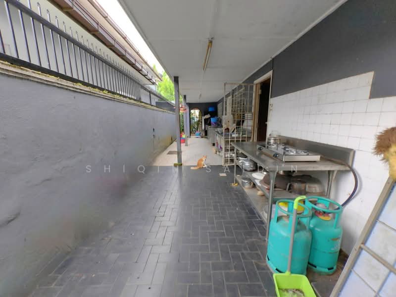 Bungalow House for Sale in Taman Melawati (Ulu Kelang) - Shiqin Saidin - Kitchen - PropertyGuru.com.my