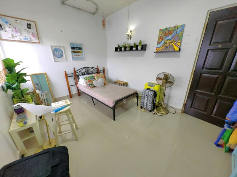 Bungalow House for Sale in Taman Melawati (Ulu Kelang) - Shiqin Saidin - Bedroom - PropertyGuru.com.my