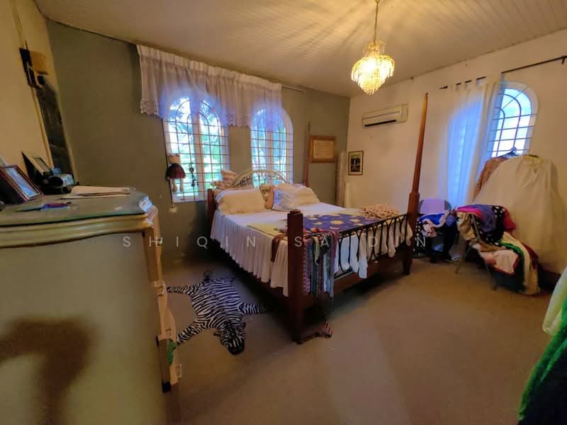 Bungalow House for Sale in Taman Melawati (Ulu Kelang) - Shiqin Saidin - Bedroom - PropertyGuru.com.my