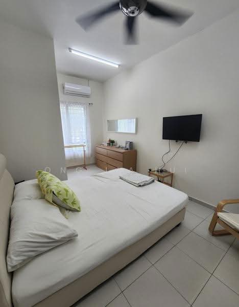 Rumah Teres 2-Tingkat untuk Dijual di Nilai Impian (Nilai) - Ong Jia Hui - Bedroom - PropertyGuru.com.my
