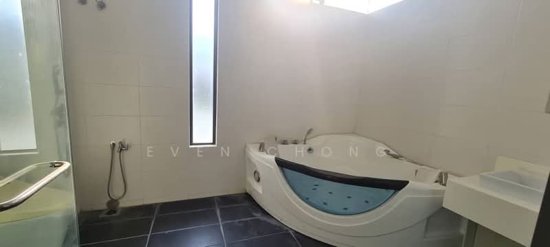 Bungalow House for Sale in Bandar Sungai Long (Selangor) - Even Chong - Bathroom - PropertyGuru.com.my
