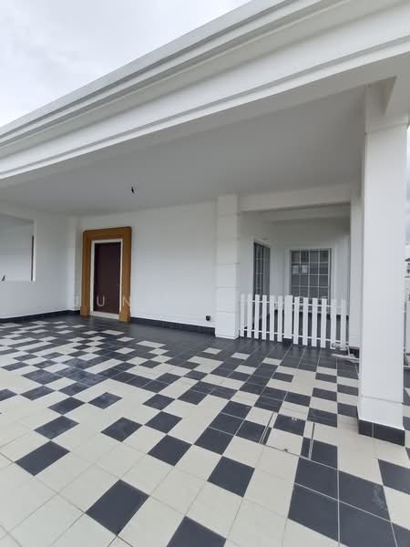 Terraced House for Sale in Semenyih (Selangor) - Juneway Lee - Exterior - PropertyGuru.com.my