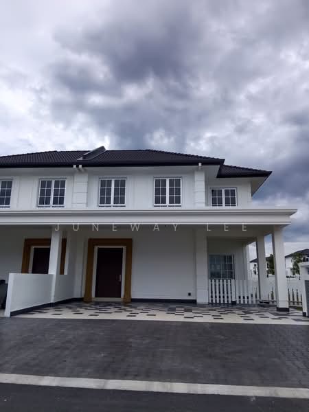 Terraced House for Sale in Semenyih (Selangor) - Juneway Lee - Exterior - PropertyGuru.com.my