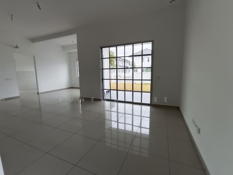 Terraced House for Sale in Semenyih (Selangor) - Juneway Lee - Living Room - PropertyGuru.com.my