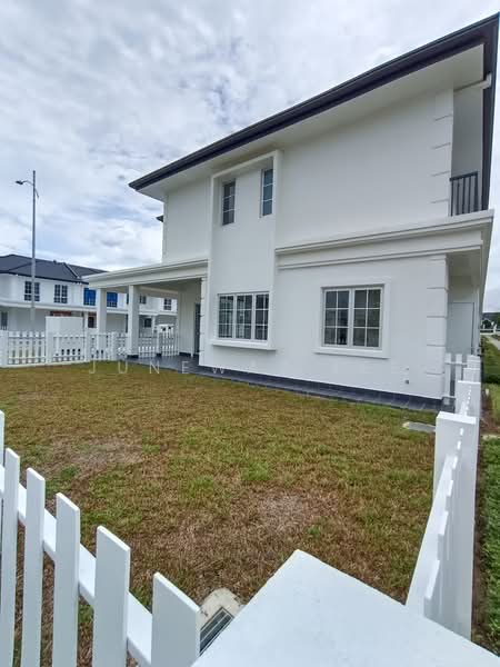 Terraced House for Sale in Semenyih (Selangor) - Juneway Lee - Exterior - PropertyGuru.com.my
