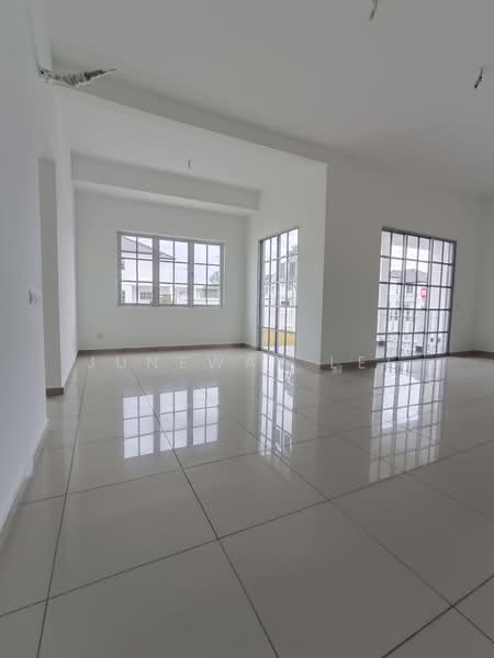 Terraced House for Sale in Semenyih (Selangor) - Juneway Lee - Living Room - PropertyGuru.com.my