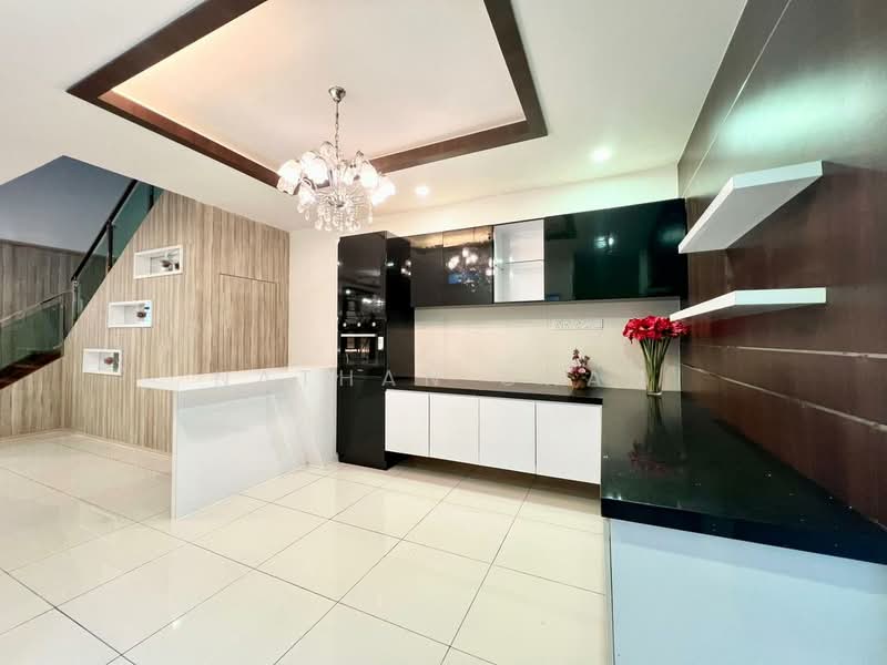 Rumah Teres 2.5-Tingkat untuk Dijual di Taman Sutera Utama (Skudai) - Nathan Chan - PropertyGuru.com.my